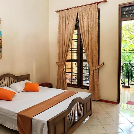 Mahaweli View Bungalow Kandy Esterno foto