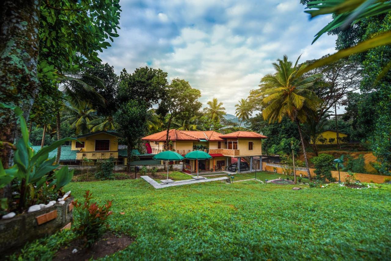 Mahaweli View Bungalow Kandy Esterno foto
